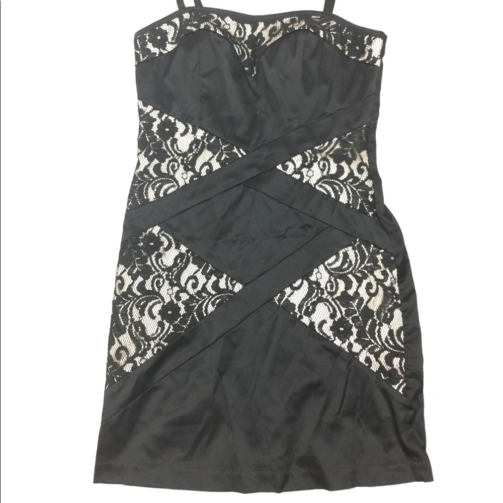 City studio black formal dress
